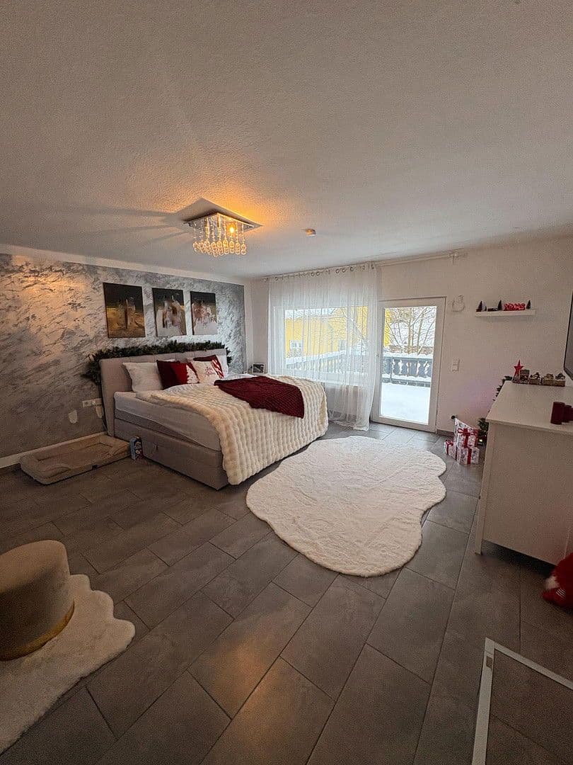 Pronájem domu 293 m², pozemek 612 m², Leichlingen, Severní Porýní-Vestfálsko Pronájem domu 293 m², pozemek 612 m², Leichlingen, Severní Porýní-Vestfálsko