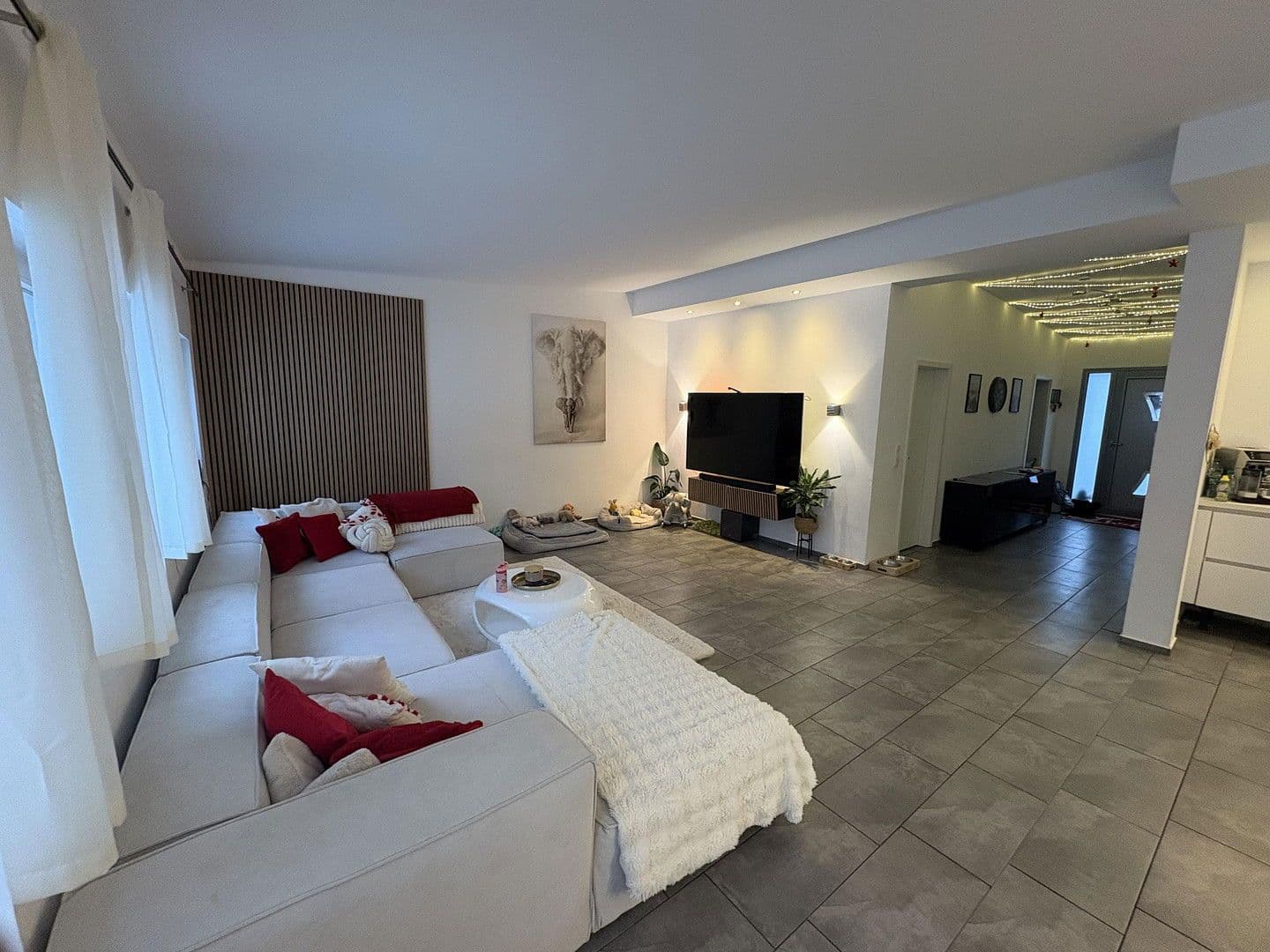 Pronájem domu 293 m², pozemek 612 m², Leichlingen, Severní Porýní-Vestfálsko Pronájem domu 293 m², pozemek 612 m², Leichlingen, Severní Porýní-Vestfálsko