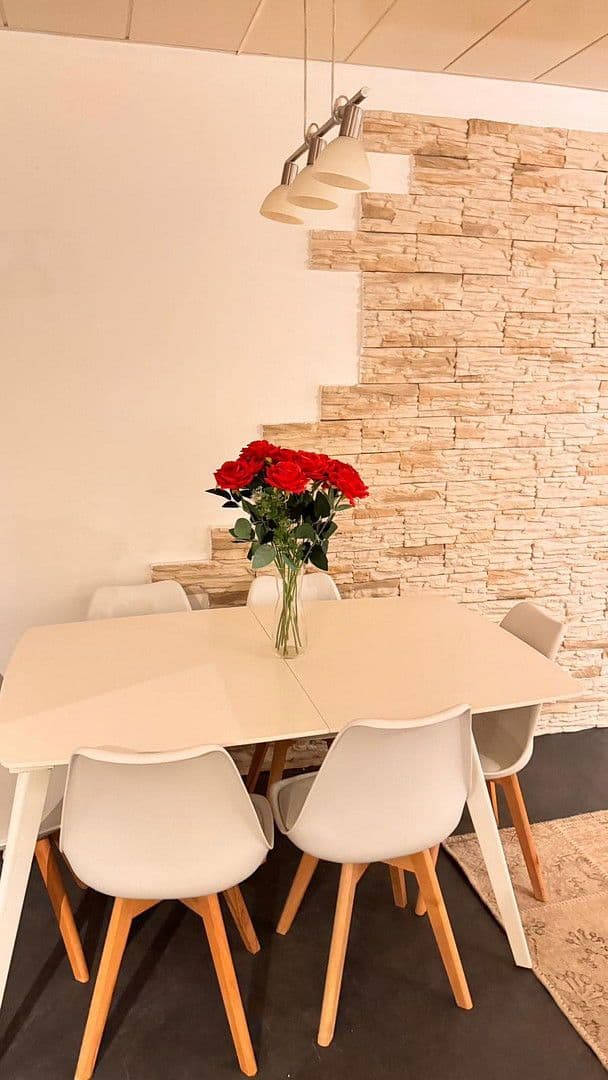 Pronájem bytu 4+1 135 m², Rodgau, Hessen Pronájem bytu 4+1 135 m², Rodgau, Hessen