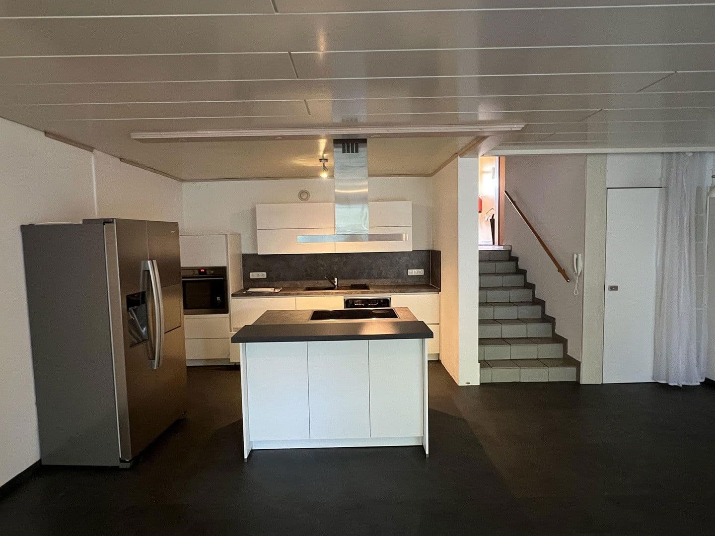 Pronájem bytu 4+1 135 m², Rodgau, Hessen Pronájem bytu 4+1 135 m², Rodgau, Hessen