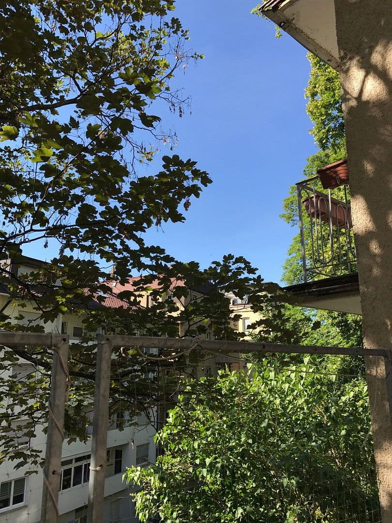 Pronájem bytu 3+1 80 m², Schützenstr. 11, Stuttgart, Bádensko-Württembersko Pronájem bytu 3+1 80 m², Schützenstr. 11, Stuttgart, Bádensko-Württembersko