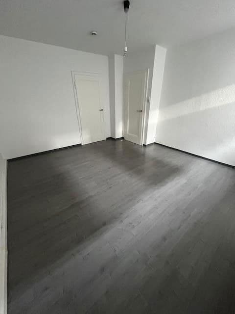 Pronájem bytu 3+1 80 m², Schützenstr. 11, Stuttgart, Bádensko-Württembersko Pronájem bytu 3+1 80 m², Schützenstr. 11, Stuttgart, Bádensko-Württembersko