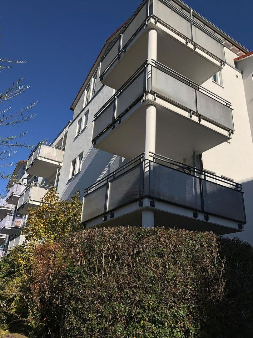 Pronájem bytu 2+kk 54 m², Lindenweg 1, Grafenau, Bádensko-Württembersko Pronájem bytu 2+kk 54 m², Lindenweg 1, Grafenau, Bádensko-Württembersko