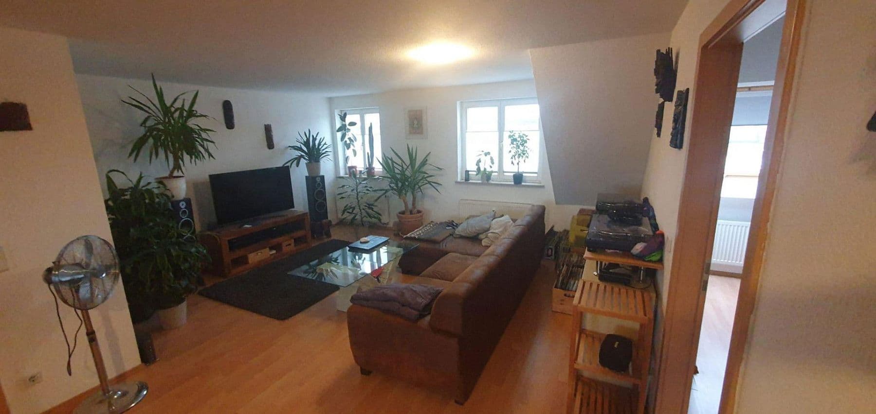 Pronájem bytu 2+1 72 m², Raimundstrasse 6, Leipzig Lindenau, Sasko Pronájem bytu 2+1 72 m², Raimundstrasse 6, Leipzig Lindenau, Sasko