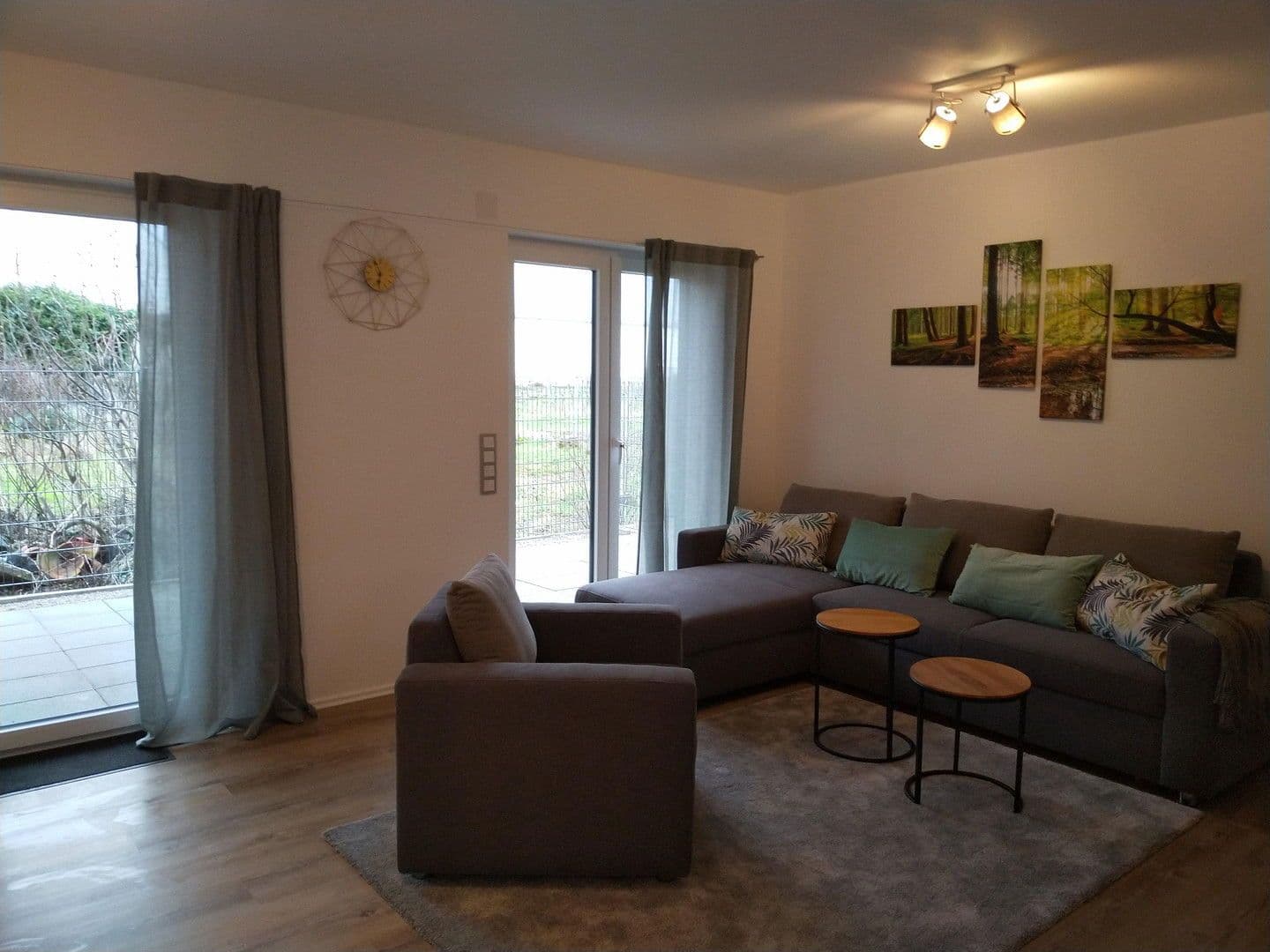 Pronájem bytu 2+1 60 m², Erpolzheim, Porýní-Falc Pronájem bytu 2+1 60 m², Erpolzheim, Porýní-Falc