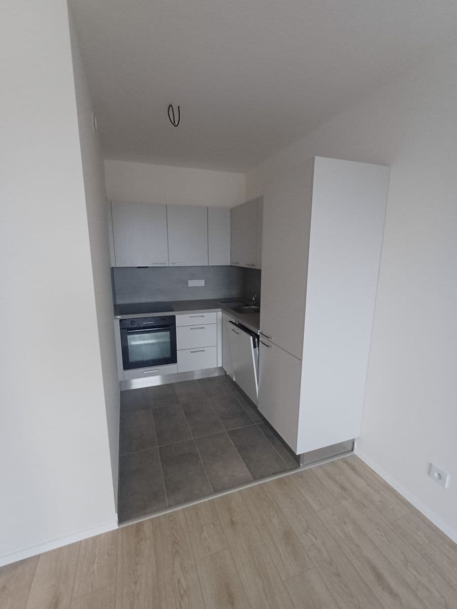Pronájem bytu 2+kk 42 m², Strančická, Praha, Praha Pronájem bytu 2+kk 42 m², Strančická, Praha, Praha