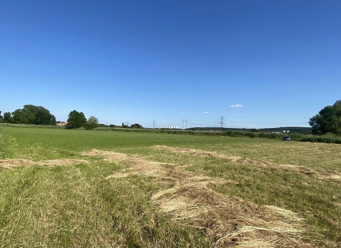 Prodej chaty, chalupy 6.990 m², pozemek 6.990 m², Labské Chrčice, Pardubický kraj Prodej chaty, chalupy 6.990 m², pozemek 6.990 m², Labské Chrčice, Pardubický kraj