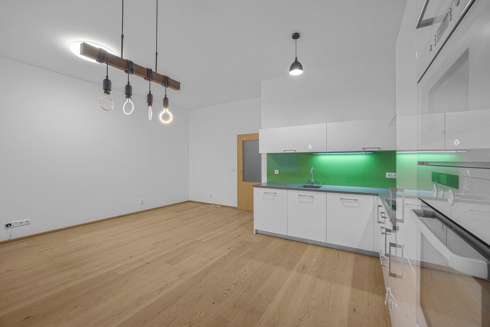 Pronájem bytu 3+kk 74 m², Pískařská, Praha, Praha Pronájem bytu 3+kk 74 m², Pískařská, Praha, Praha