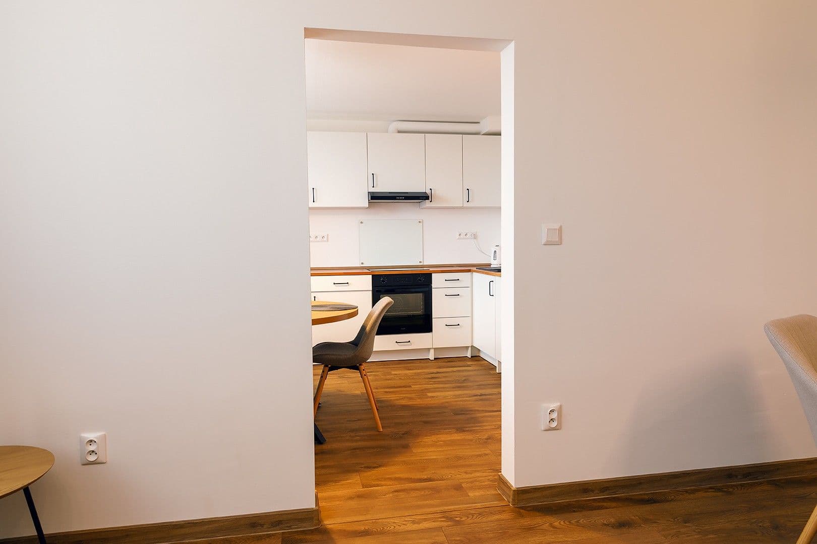 Pronájem bytu 2+1 63 m², Jilemnického, Stupava, Bratislavský kraj Pronájem bytu 2+1 63 m², Jilemnického, Stupava, Bratislavský kraj