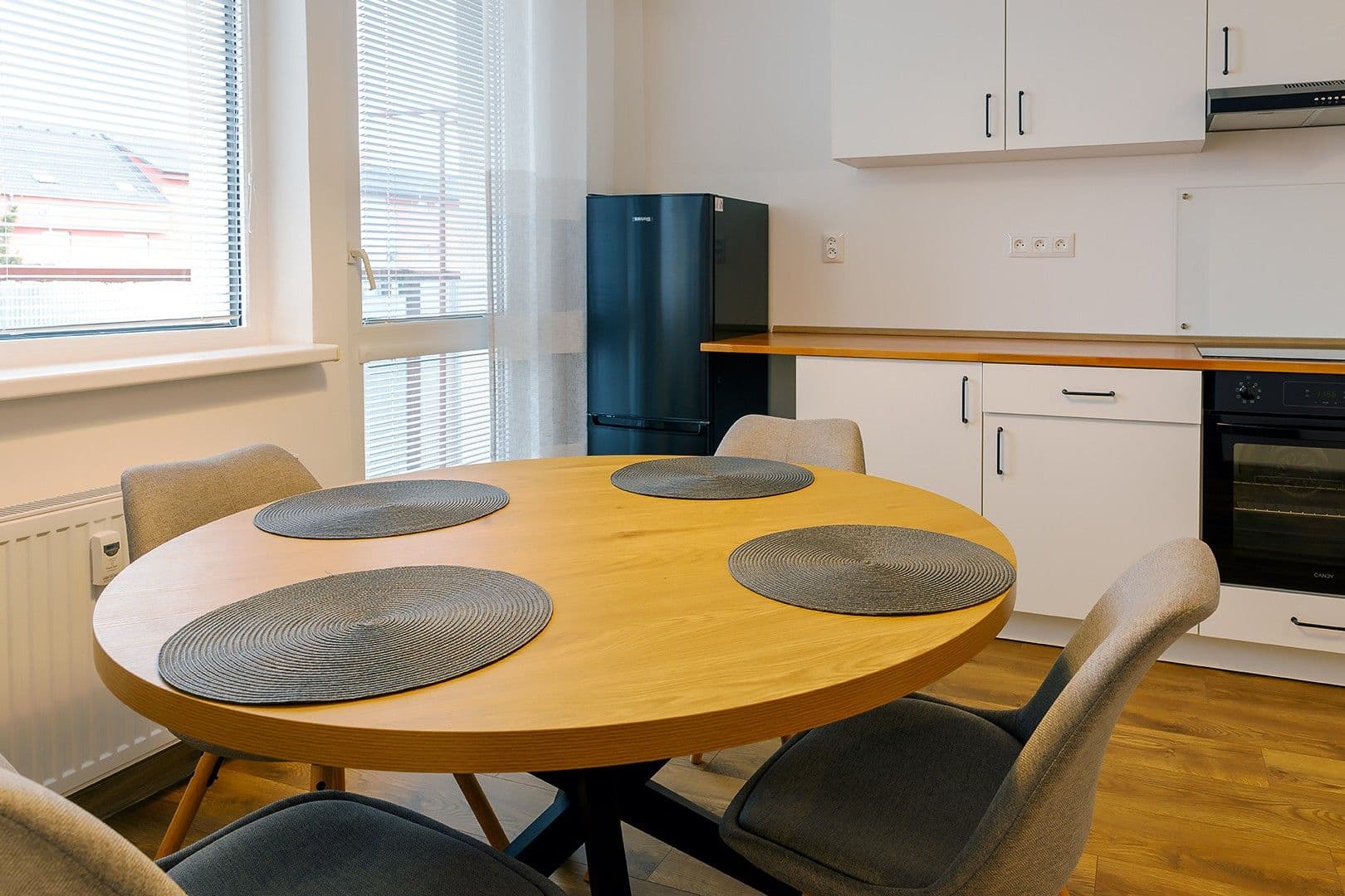 Pronájem bytu 2+1 63 m², Jilemnického, Stupava, Bratislavský kraj Pronájem bytu 2+1 63 m², Jilemnického, Stupava, Bratislavský kraj