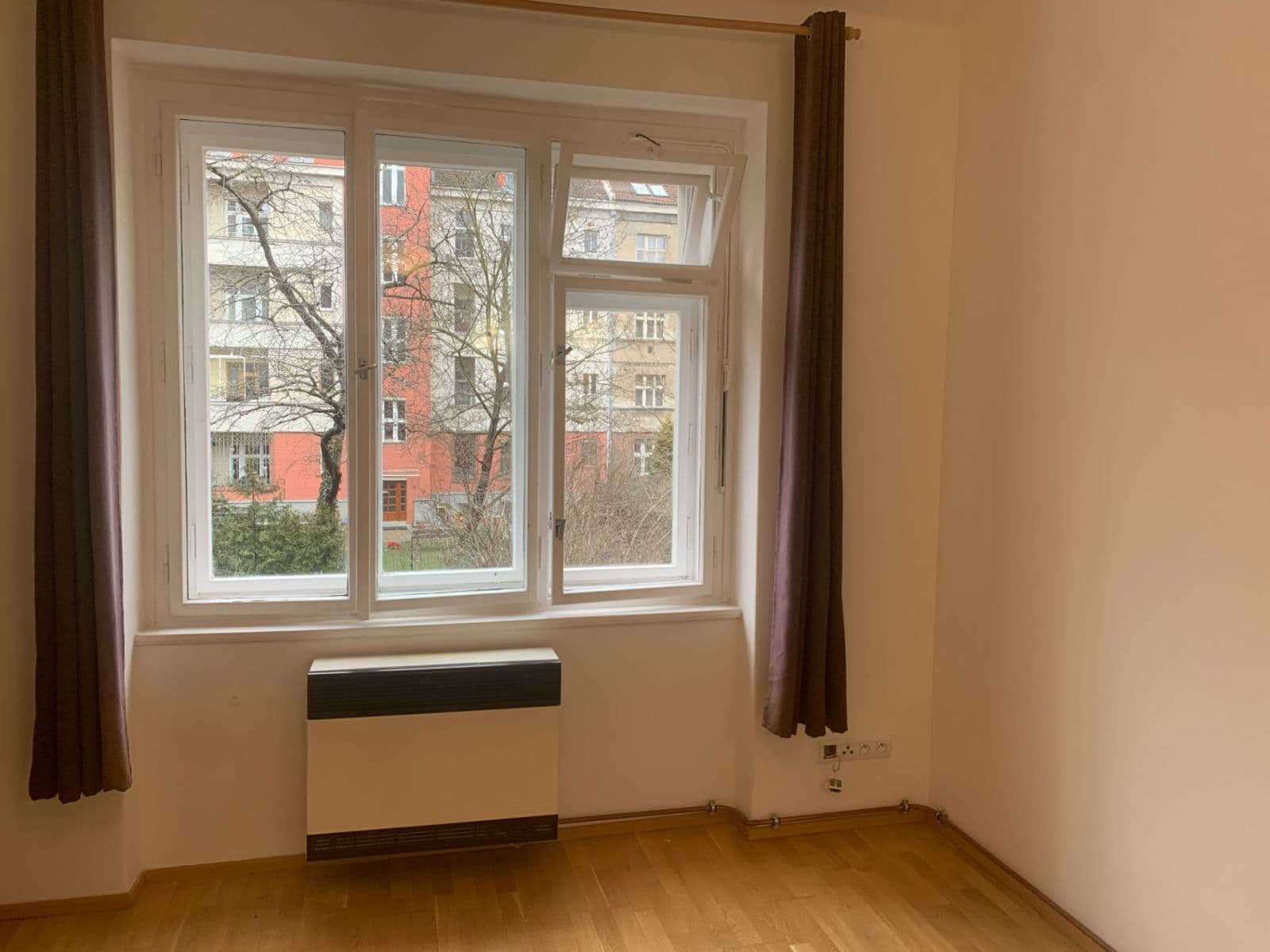 Pronájem bytu 1+kk 23 m², Vršovická, Praha, Praha Pronájem bytu 1+kk 23 m², Vršovická, Praha, Praha