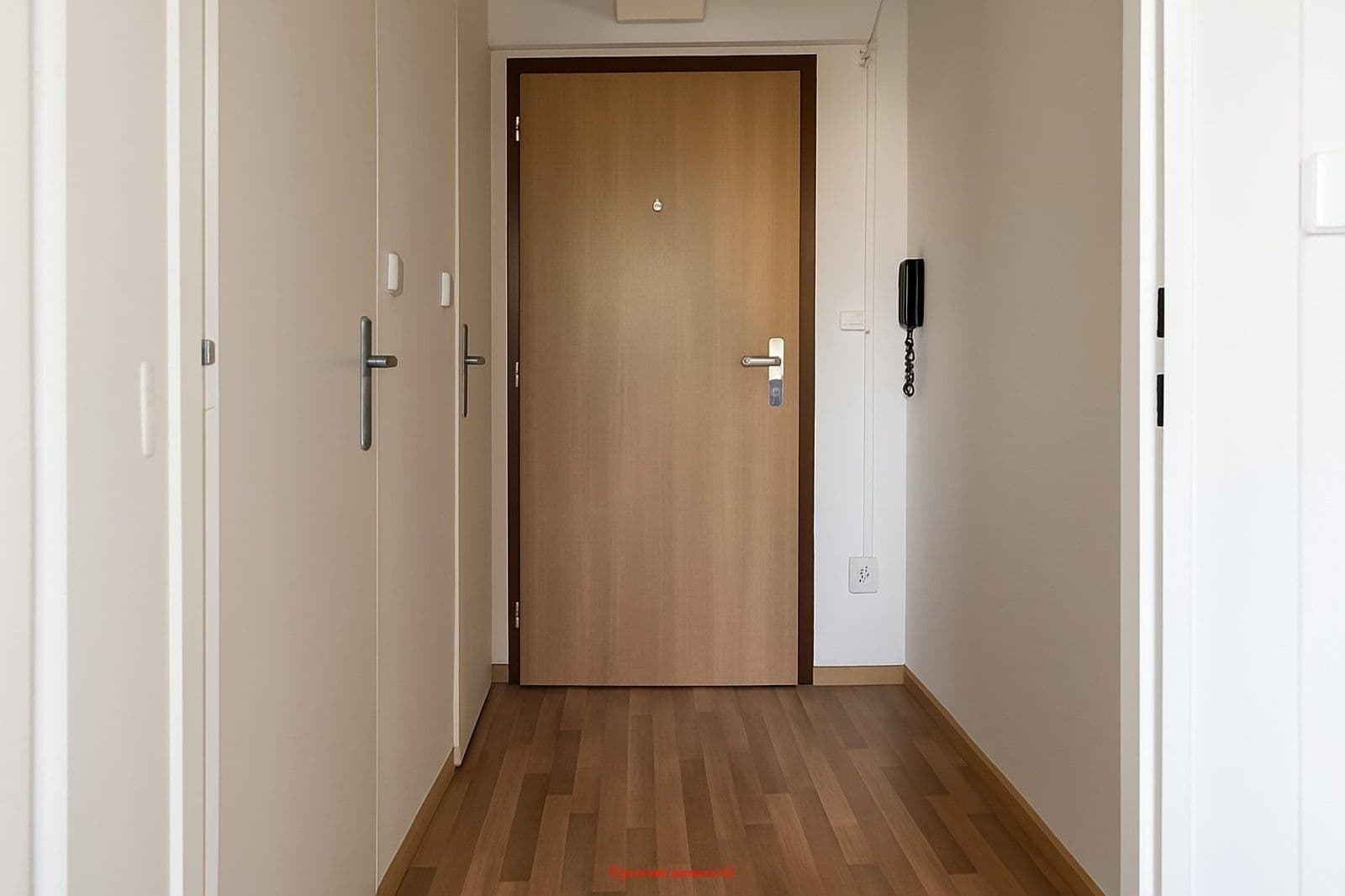 Pronájem bytu 1+kk 28 m², Okružní, Orlová, Moravskoslezský kraj Pronájem bytu 1+kk 28 m², Okružní, Orlová, Moravskoslezský kraj