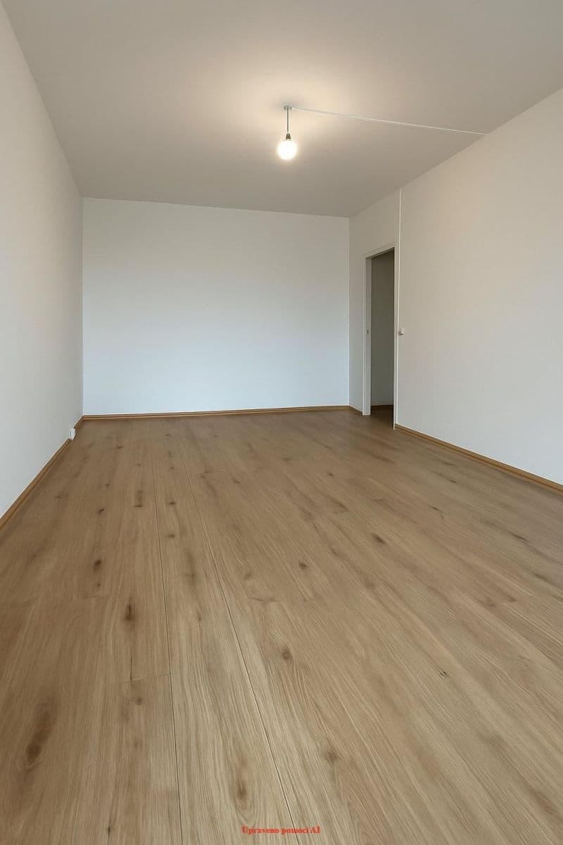 Pronájem bytu 4+1 88 m², Ke Studánce, Orlová, Moravskoslezský kraj Pronájem bytu 4+1 88 m², Ke Studánce, Orlová, Moravskoslezský kraj