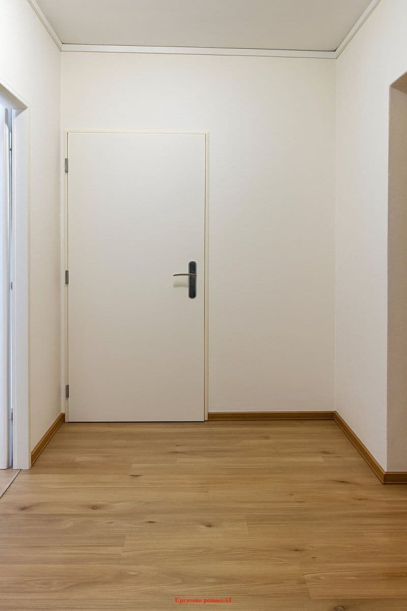 Pronájem bytu 4+1 88 m², Ke Studánce, Orlová, Moravskoslezský kraj Pronájem bytu 4+1 88 m², Ke Studánce, Orlová, Moravskoslezský kraj