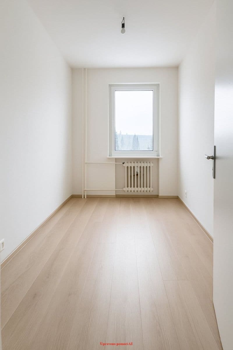 Pronájem bytu 4+1 88 m², Ke Studánce, Orlová, Moravskoslezský kraj Pronájem bytu 4+1 88 m², Ke Studánce, Orlová, Moravskoslezský kraj