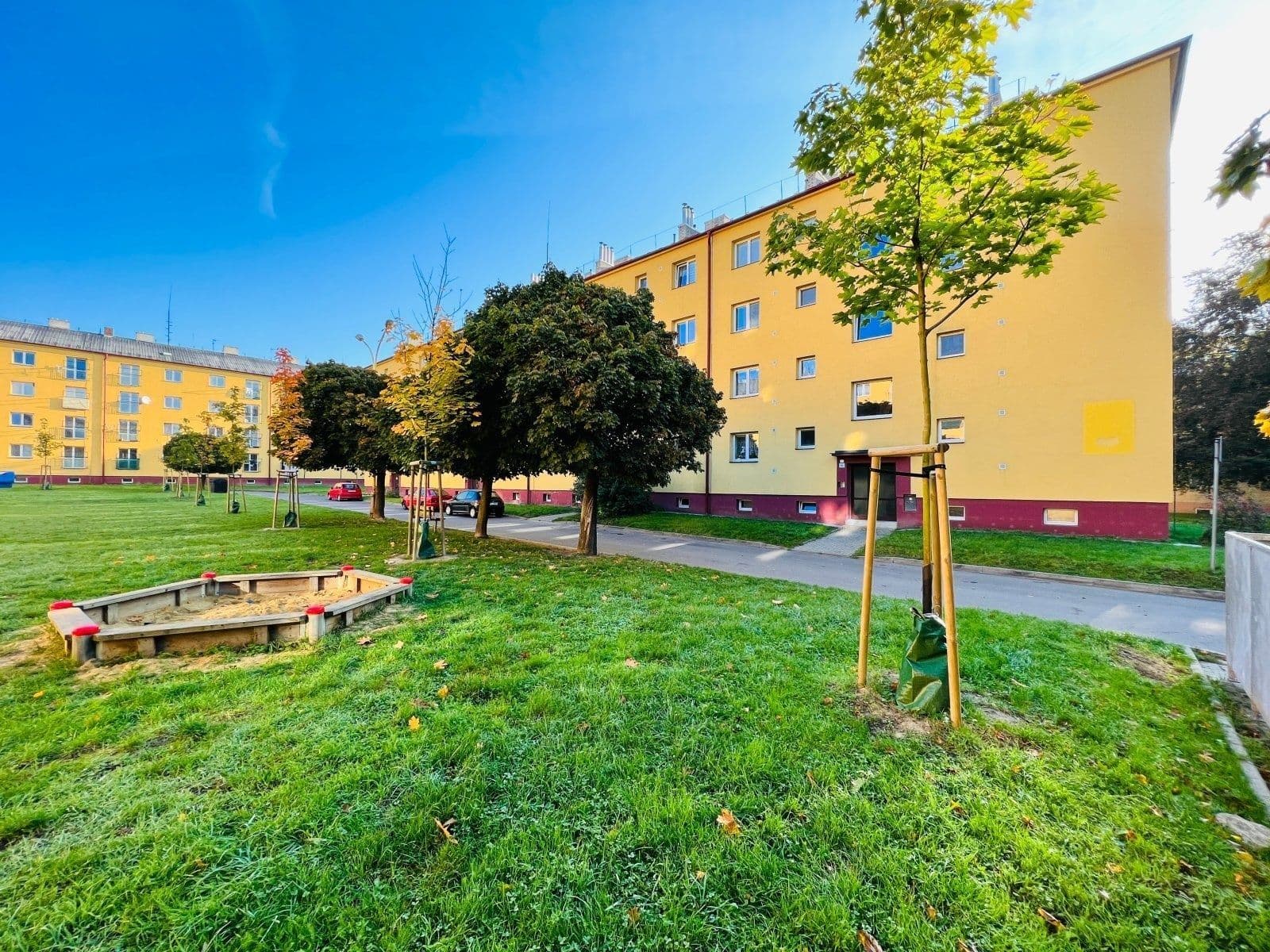 Pronájem bytu 2+1 48 m², Květná, Hlučín, Moravskoslezský kraj Pronájem bytu 2+1 48 m², Květná, Hlučín, Moravskoslezský kraj