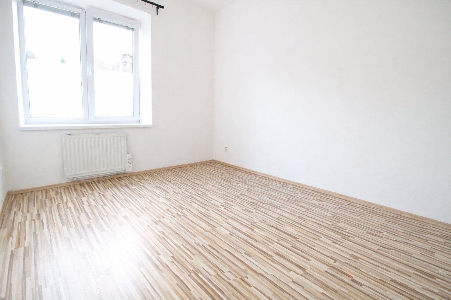 Pronájem bytu 2+kk 36 m², Českobrodská, Praha, Praha Pronájem bytu 2+kk 36 m², Českobrodská, Praha, Praha
