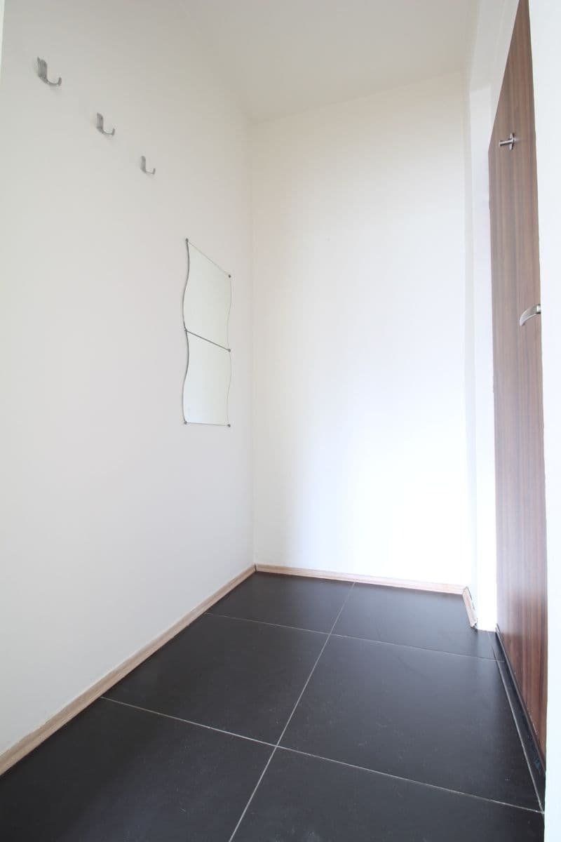 Pronájem bytu 2+kk 36 m², Českobrodská, Praha, Praha Pronájem bytu 2+kk 36 m², Českobrodská, Praha, Praha
