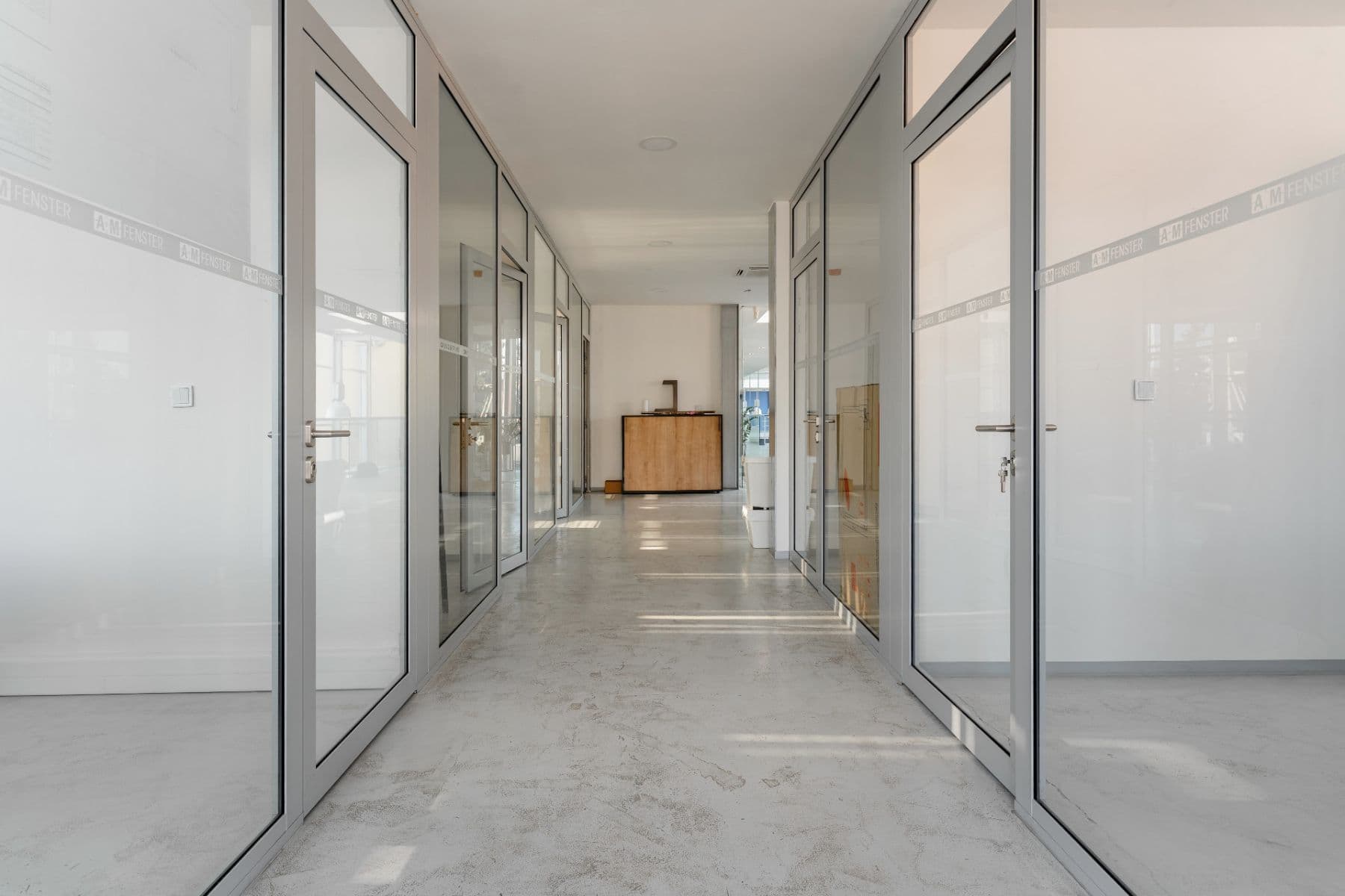 Pronájem kanceláře 1.000 m², Plynárenská, Brno, Jihomoravský kraj Pronájem kanceláře 1.000 m², Plynárenská, Brno, Jihomoravský kraj