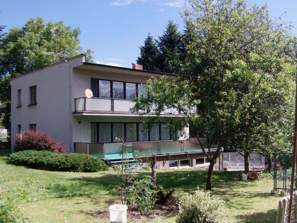 Pronájem bytu 4+1 98 m², Pod Cihelným vrchem, Sedlčany, Středočeský kraj Pronájem bytu 4+1 98 m², Pod Cihelným vrchem, Sedlčany, Středočeský kraj