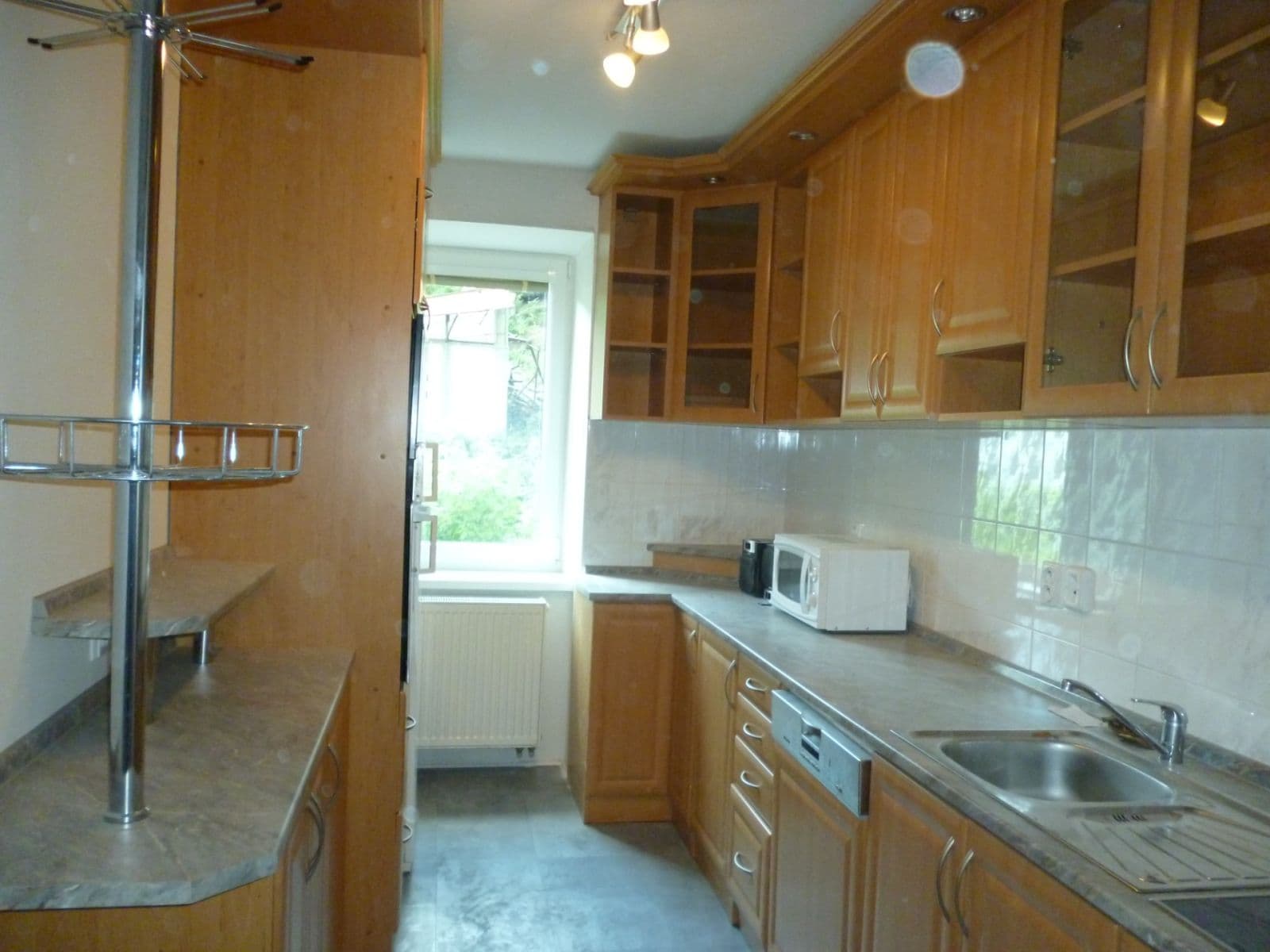 Pronájem bytu 4+1 98 m², Pod Cihelným vrchem, Sedlčany, Středočeský kraj Pronájem bytu 4+1 98 m², Pod Cihelným vrchem, Sedlčany, Středočeský kraj