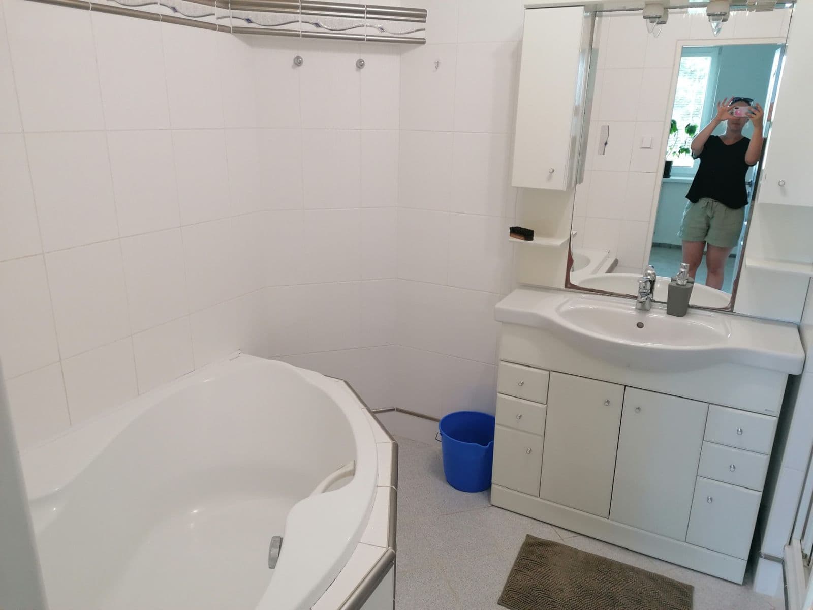 Pronájem bytu 4+1 98 m², Pod Cihelným vrchem, Sedlčany, Středočeský kraj Pronájem bytu 4+1 98 m², Pod Cihelným vrchem, Sedlčany, Středočeský kraj