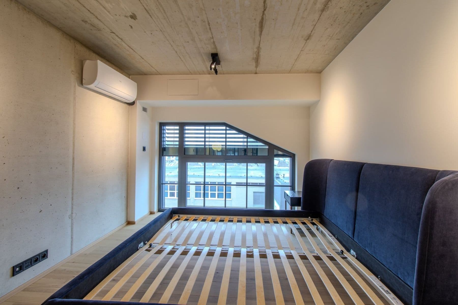 Pronájem bytu 3+kk 66 m², Kolbenova, Praha, Praha Pronájem bytu 3+kk 66 m², Kolbenova, Praha, Praha