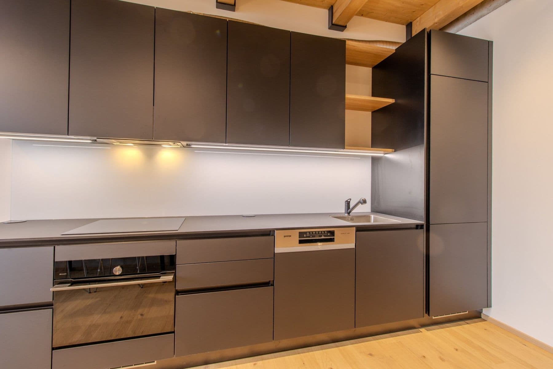 Pronájem bytu 3+kk 66 m², Kolbenova, Praha, Praha Pronájem bytu 3+kk 66 m², Kolbenova, Praha, Praha