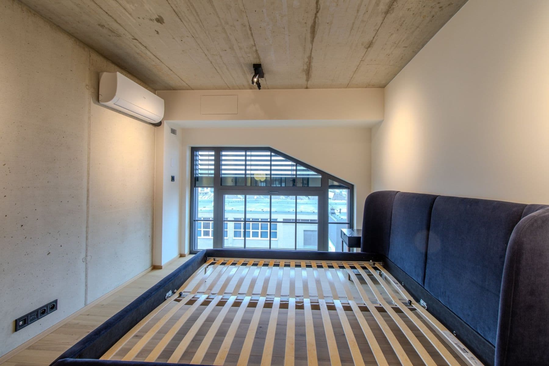 Pronájem bytu 3+kk 66 m², Kolbenova, Praha, Praha Pronájem bytu 3+kk 66 m², Kolbenova, Praha, Praha