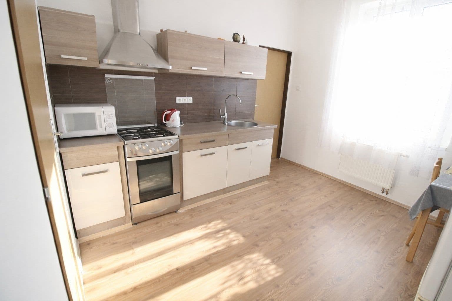 Pronájem bytu 1+1 42 m², Zenklova, Praha, Praha Pronájem bytu 1+1 42 m², Zenklova, Praha, Praha