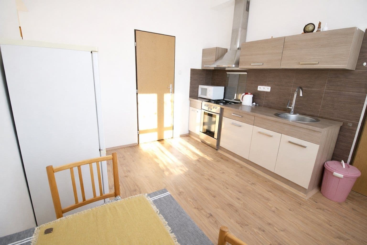 Pronájem bytu 1+1 42 m², Zenklova, Praha, Praha Pronájem bytu 1+1 42 m², Zenklova, Praha, Praha