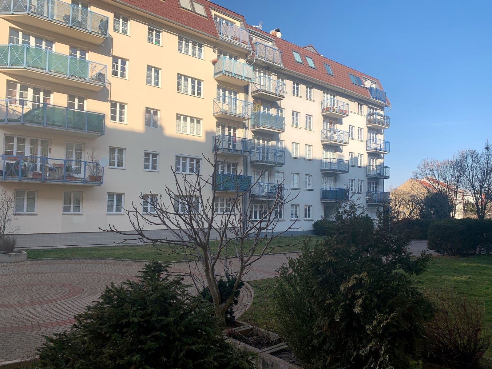 Pronájem bytu 1+kk 30 m², Pelušková, Praha, Praha Pronájem bytu 1+kk 30 m², Pelušková, Praha, Praha