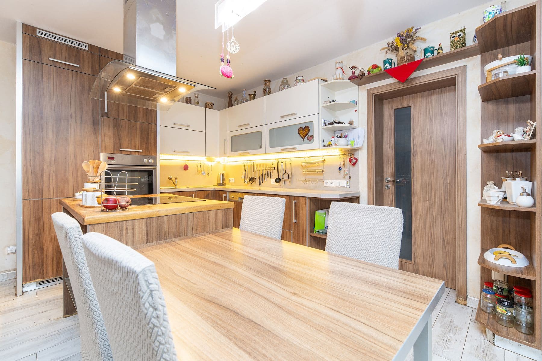 Prodej domu 215 m², pozemek 473 m², Křemelná, Křelov-Břuchotín, Olomoucký kraj Prodej domu 215 m², pozemek 473 m², Křemelná, Křelov-Břuchotín, Olomoucký kraj