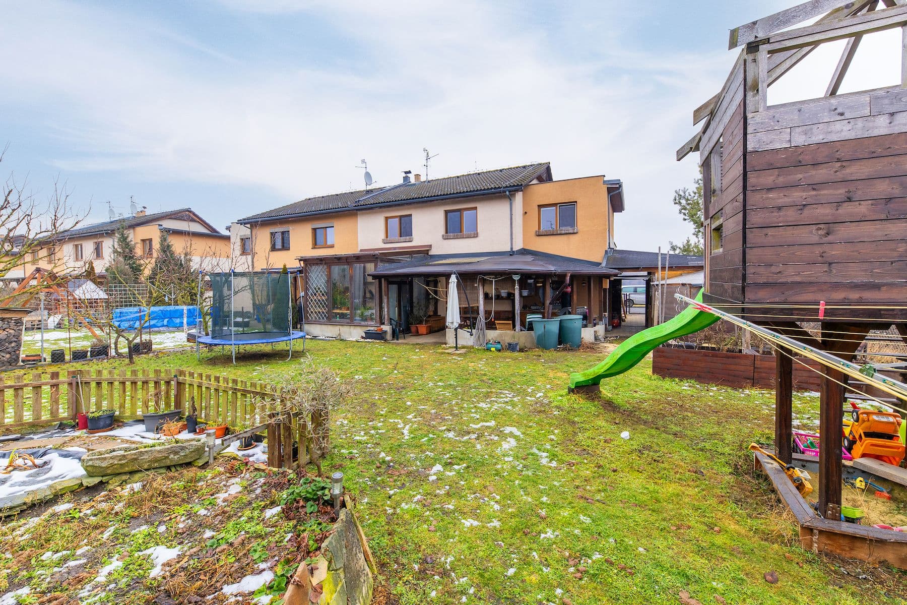 Prodej domu 215 m², pozemek 473 m², Křemelná, Křelov-Břuchotín, Olomoucký kraj Prodej domu 215 m², pozemek 473 m², Křemelná, Křelov-Břuchotín, Olomoucký kraj