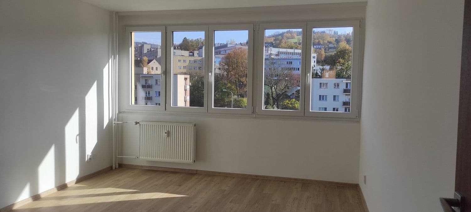 Pronájem bytu 3+kk 55 m², Pražská, Náchod, Královéhradecký kraj Pronájem bytu 3+kk 55 m², Pražská, Náchod, Královéhradecký kraj