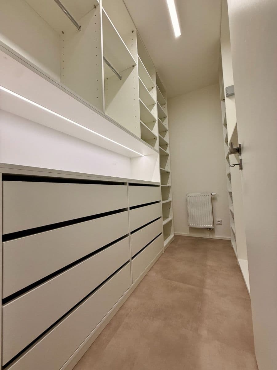 Pronájem bytu 2+kk 58 m², Přadlácká, Brno, Jihomoravský kraj Pronájem bytu 2+kk 58 m², Přadlácká, Brno, Jihomoravský kraj