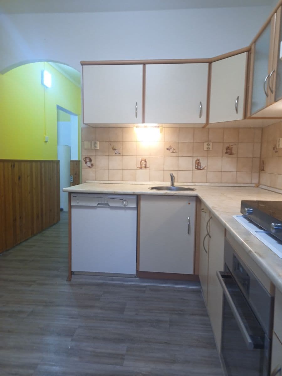 Pronájem bytu 3+1 80 m², Na Lani, Nový Jičín, Moravskoslezský kraj Pronájem bytu 3+1 80 m², Na Lani, Nový Jičín, Moravskoslezský kraj