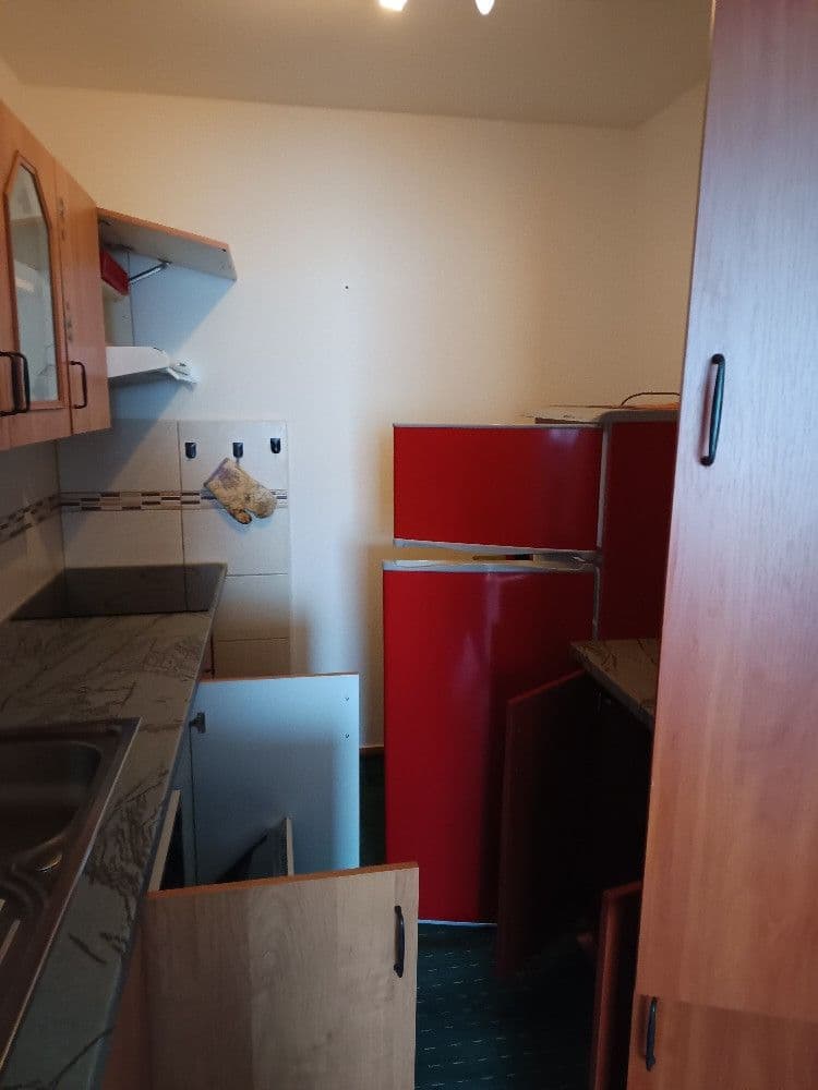 Pronájem bytu 2+kk 42 m², Ciolkovského, Praha, Praha Pronájem bytu 2+kk 42 m², Ciolkovského, Praha, Praha