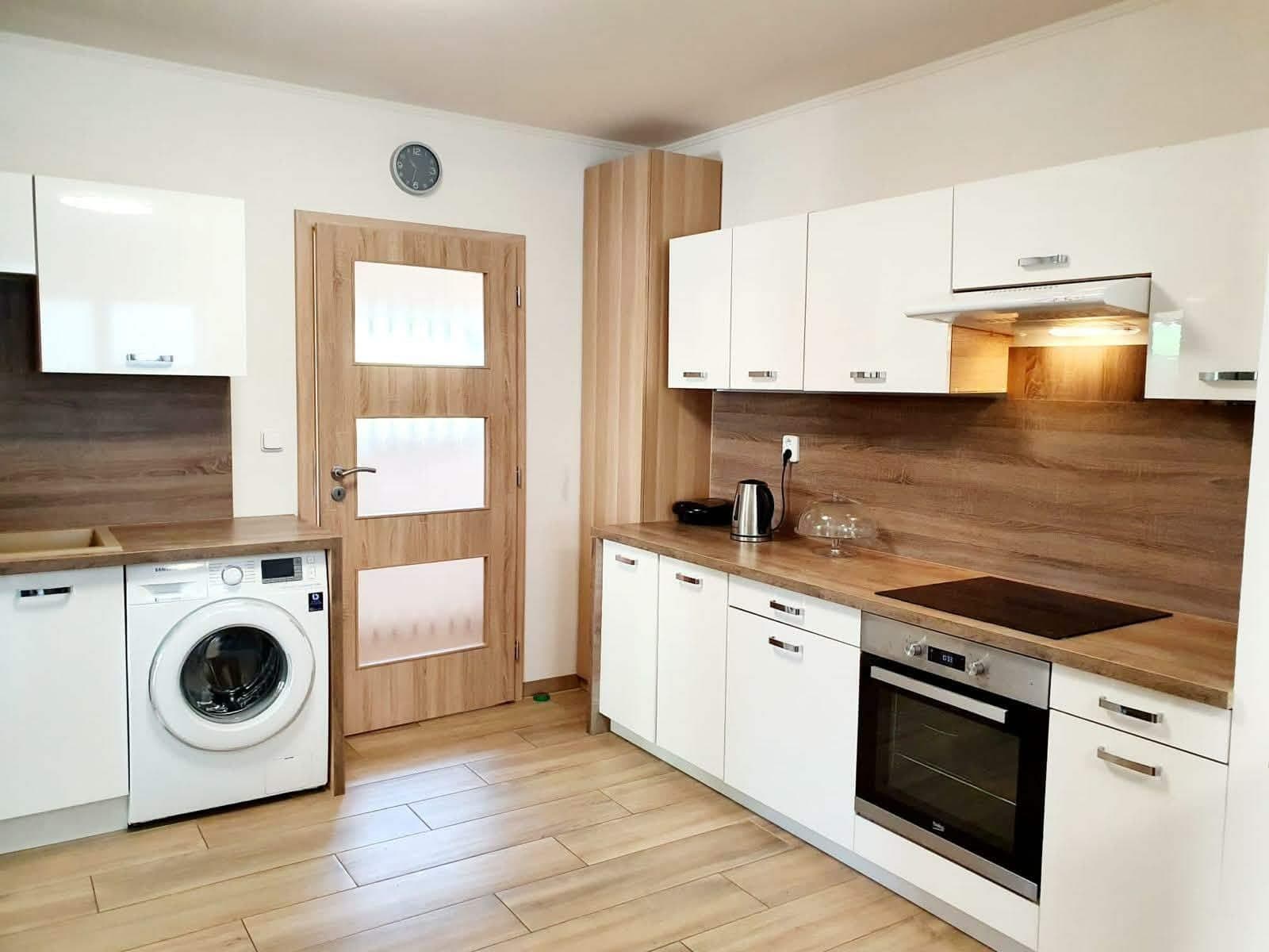 Prodej domu 240 m², pozemek 328 m², Říčanská, Všestary, Středočeský kraj Prodej domu 240 m², pozemek 328 m², Říčanská, Všestary, Středočeský kraj