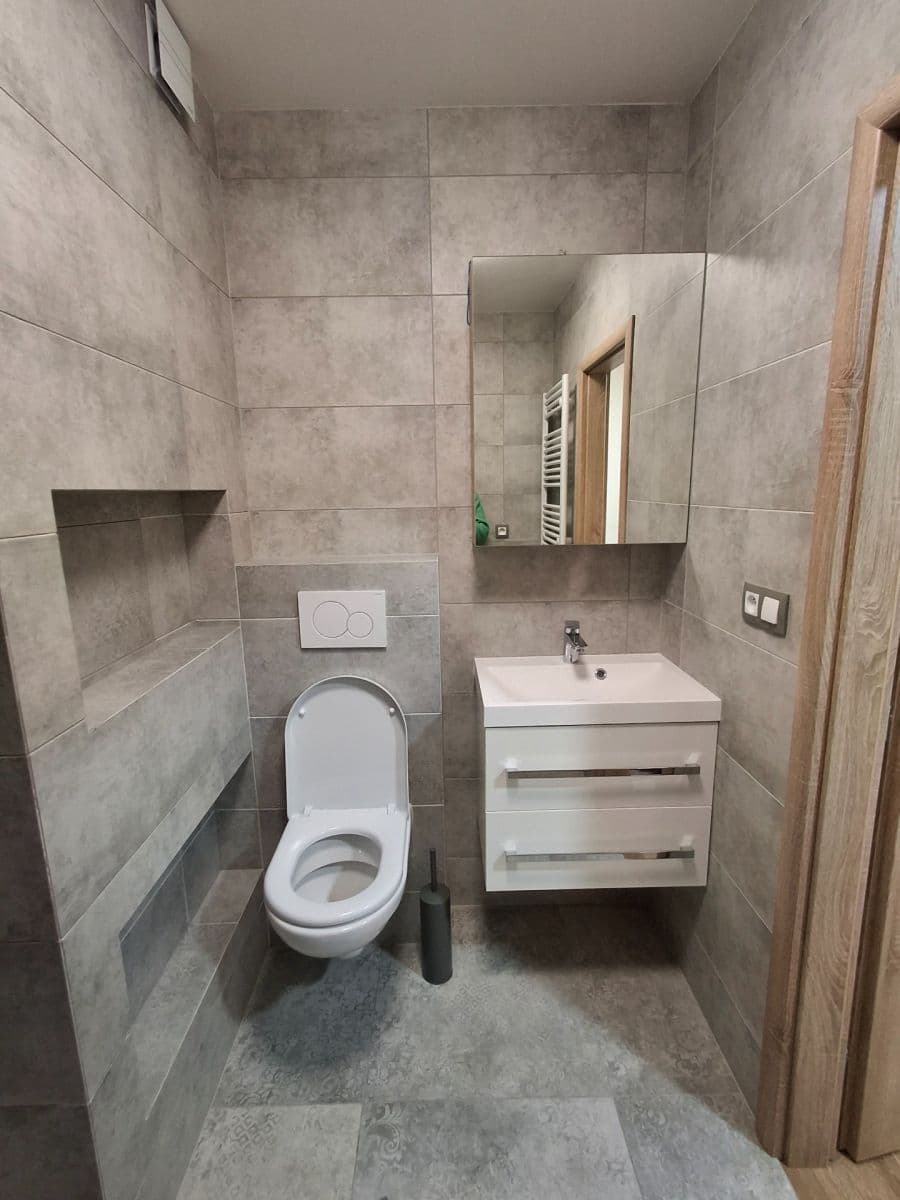 Pronájem bytu 2+kk 41 m², V Zápolí, Praha, Praha Pronájem bytu 2+kk 41 m², V Zápolí, Praha, Praha