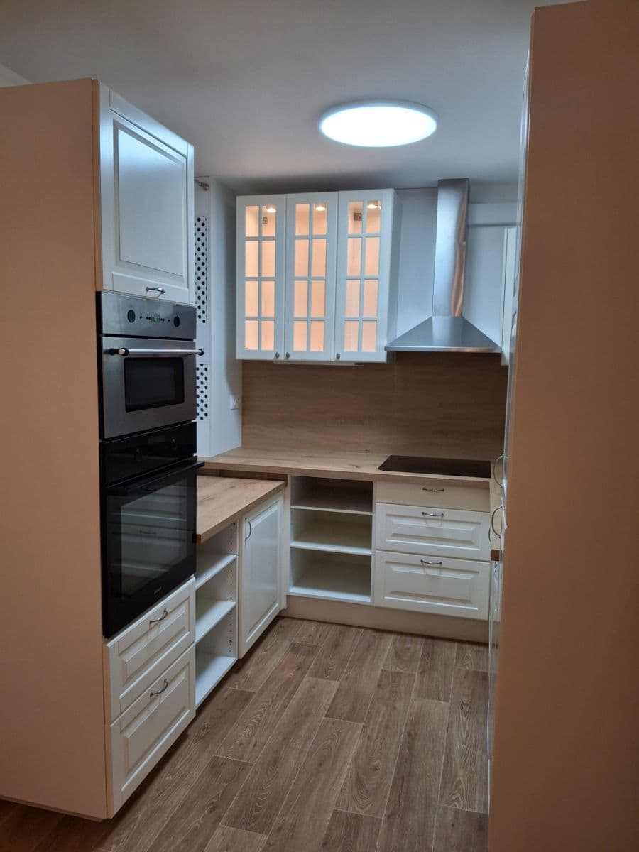 Pronájem bytu 2+kk 41 m², V Zápolí, Praha, Praha Pronájem bytu 2+kk 41 m², V Zápolí, Praha, Praha