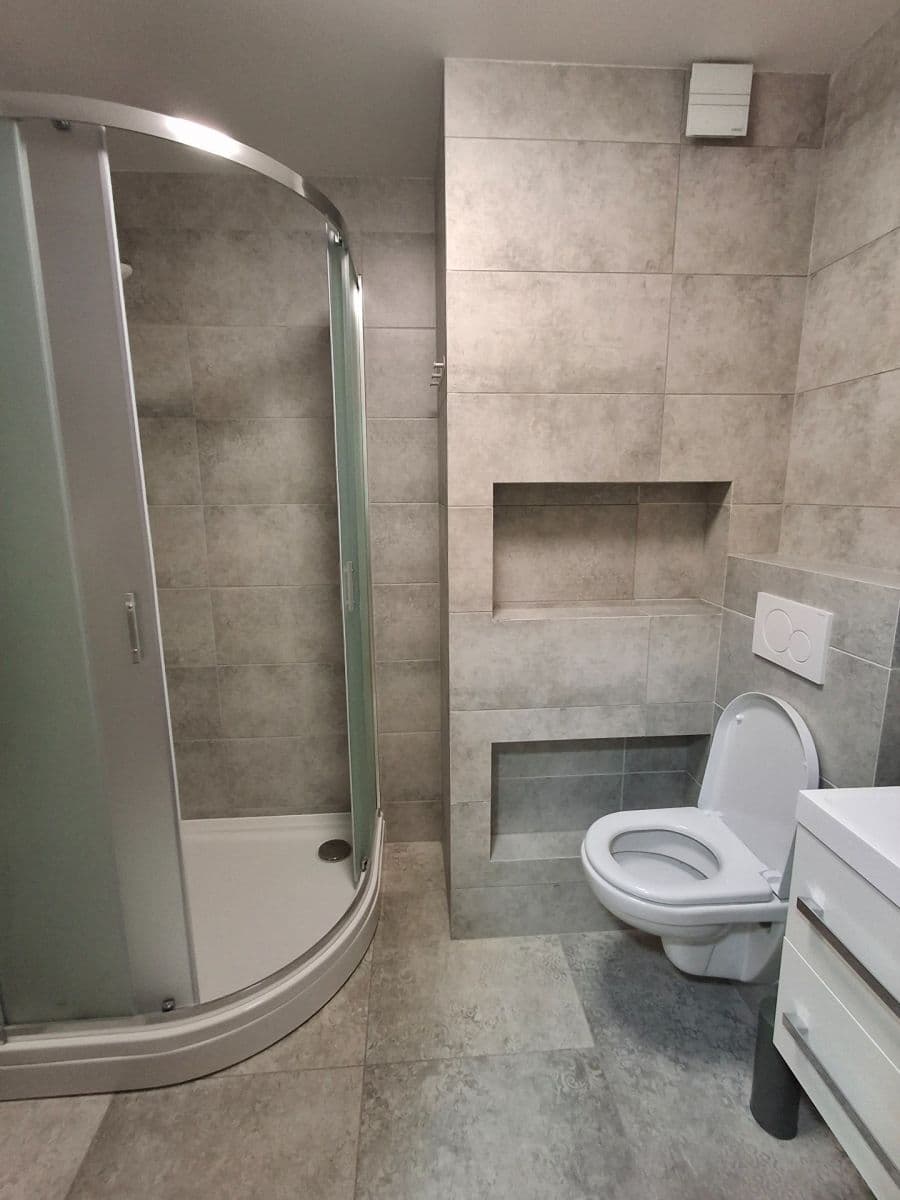 Pronájem bytu 2+kk 41 m², V Zápolí, Praha, Praha Pronájem bytu 2+kk 41 m², V Zápolí, Praha, Praha