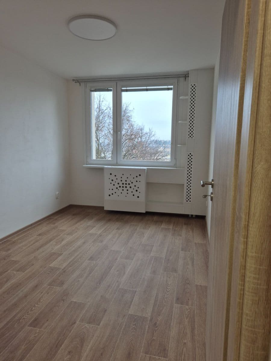 Pronájem bytu 2+kk 41 m², V Zápolí, Praha, Praha Pronájem bytu 2+kk 41 m², V Zápolí, Praha, Praha