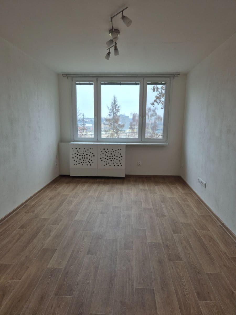 Pronájem bytu 2+kk 41 m², V Zápolí, Praha, Praha Pronájem bytu 2+kk 41 m², V Zápolí, Praha, Praha