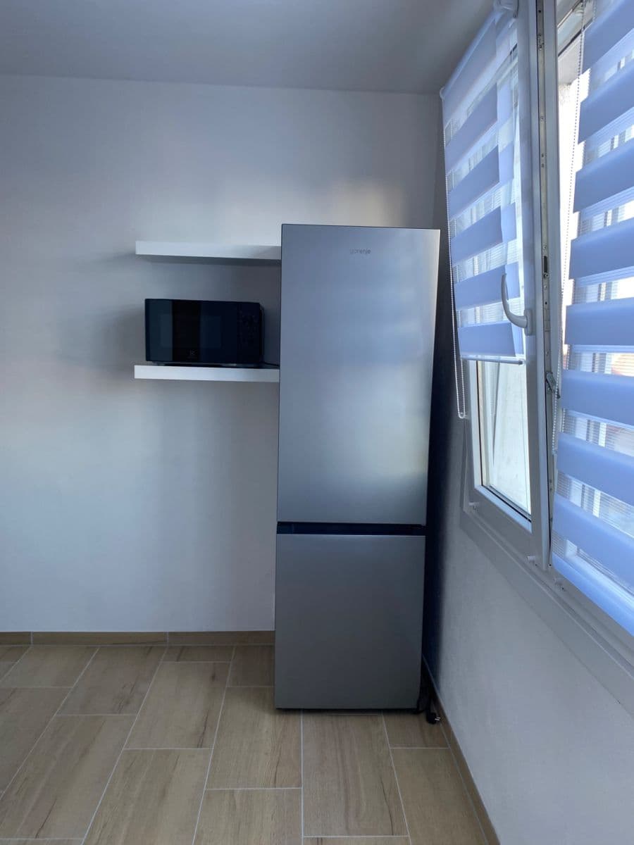 Pronájem bytu 2+1 58 m², Železničářská, Plzeň, Plzeňský kraj Pronájem bytu 2+1 58 m², Železničářská, Plzeň, Plzeňský kraj