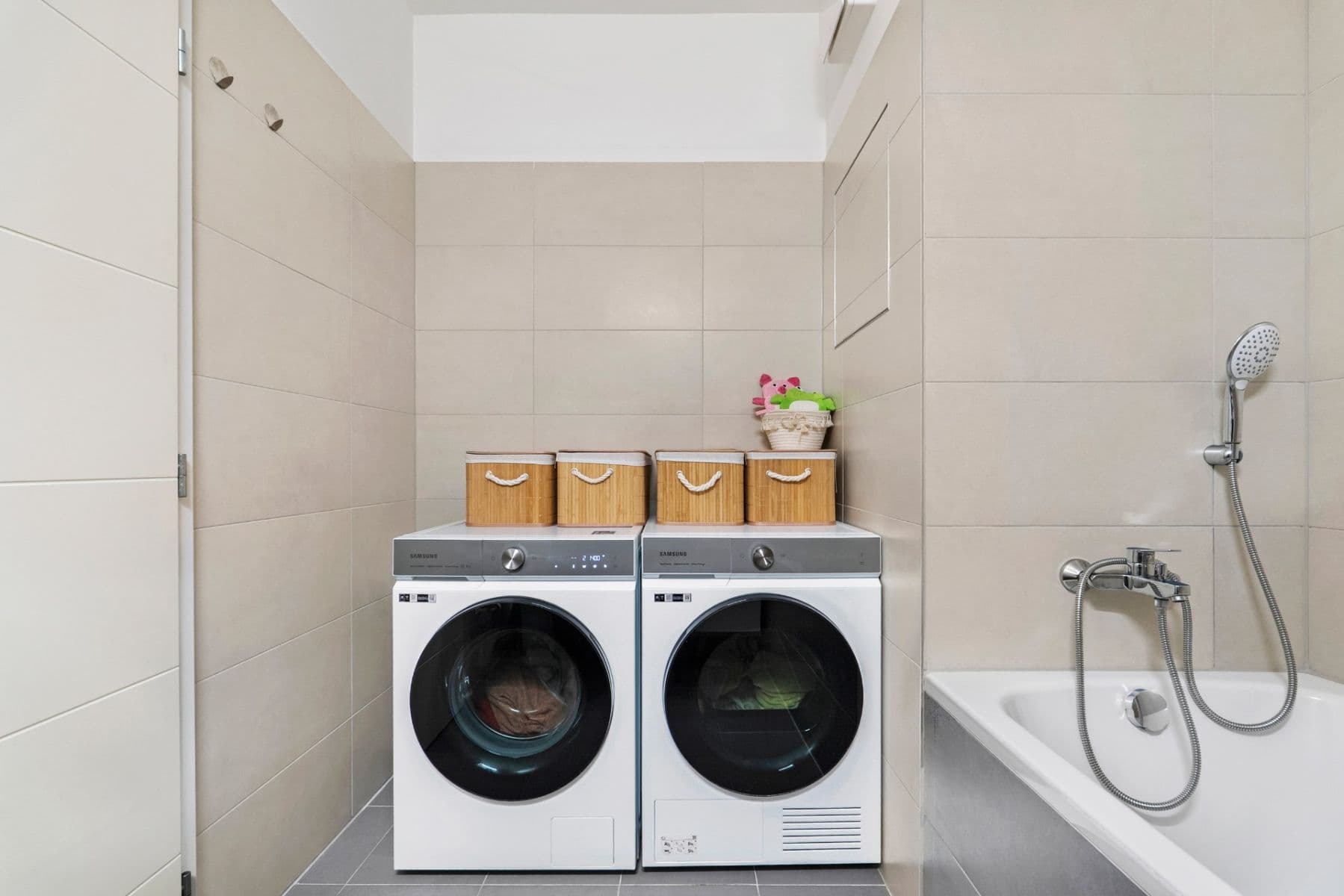 Prodej bytu 3+1 98 m², Žltá, Petržalka, Bratislavský kraj Prodej bytu 3+1 98 m², Žltá, Petržalka, Bratislavský kraj