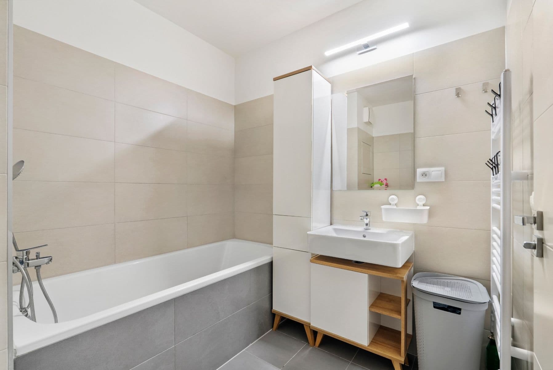 Prodej bytu 3+1 98 m², Žltá, Petržalka, Bratislavský kraj Prodej bytu 3+1 98 m², Žltá, Petržalka, Bratislavský kraj