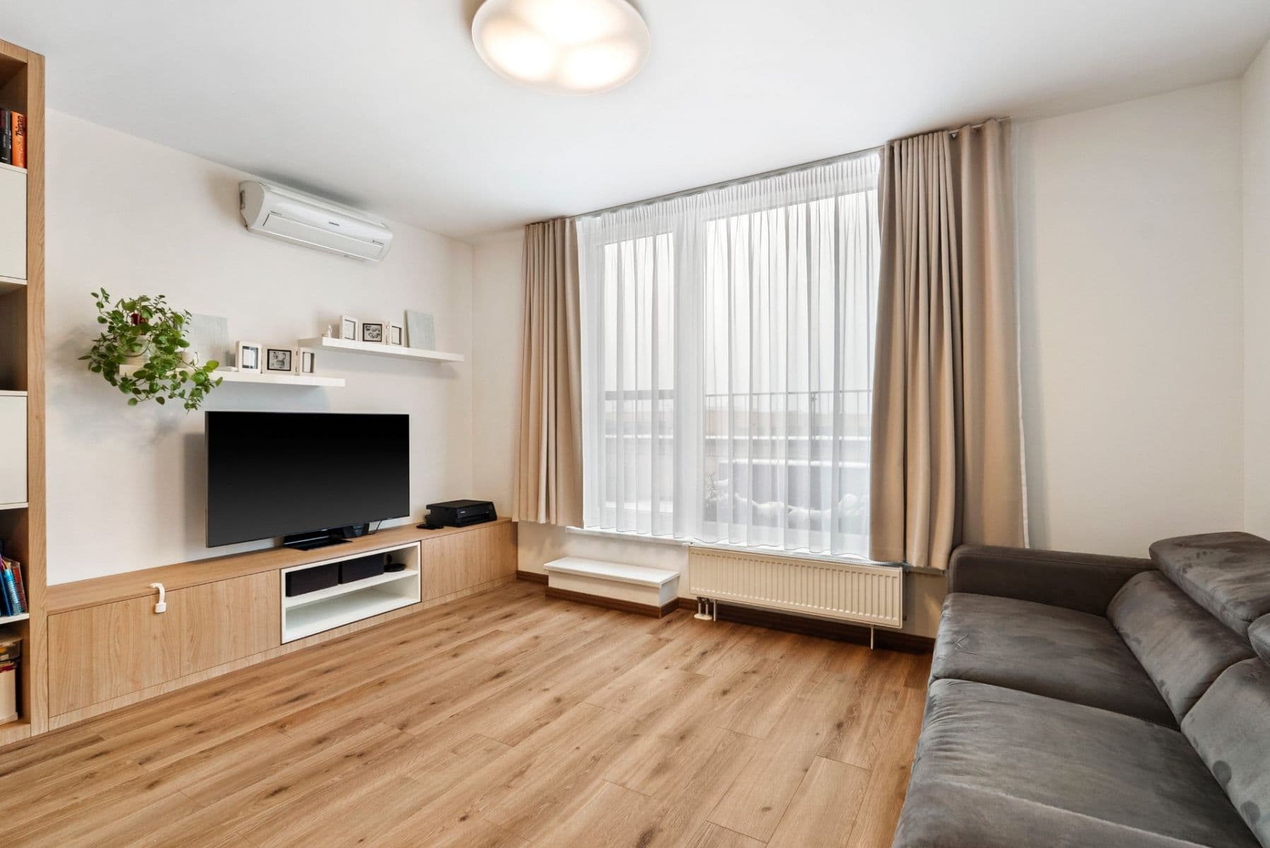 Prodej bytu 3+1 98 m², Žltá, Petržalka, Bratislavský kraj Prodej bytu 3+1 98 m², Žltá, Petržalka, Bratislavský kraj