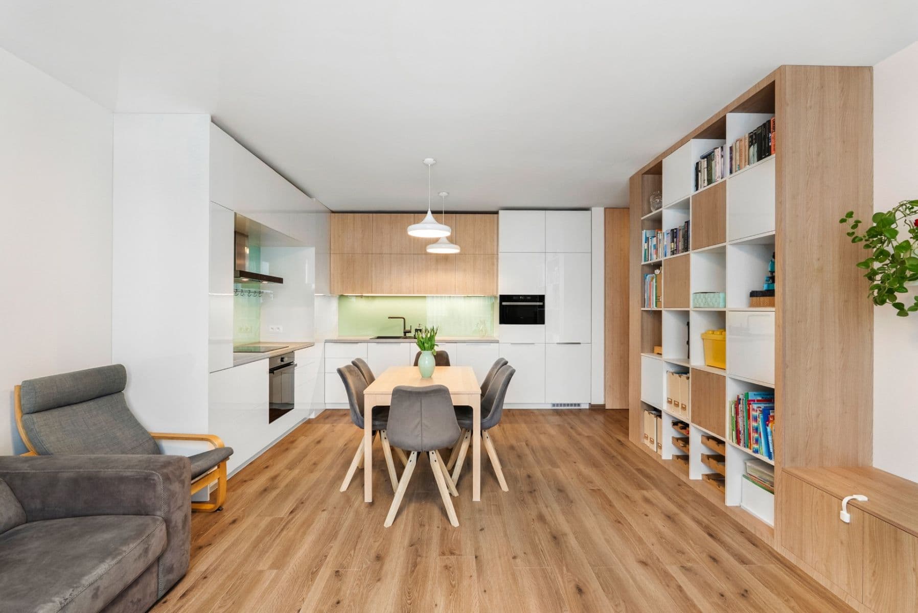 Prodej bytu 3+1 98 m², Žltá, Petržalka, Bratislavský kraj Prodej bytu 3+1 98 m², Žltá, Petržalka, Bratislavský kraj