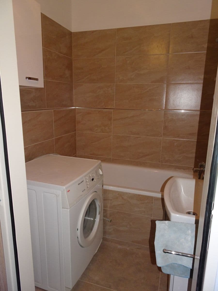 Pronájem bytu 3+1 70 m², Mikulova, Praha, Praha Pronájem bytu 3+1 70 m², Mikulova, Praha, Praha